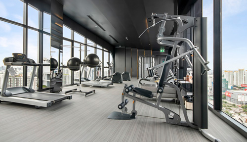 Optimización del Diseño del Gimnasio en Espacios Reducidos